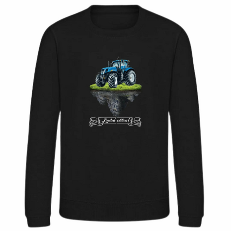 Zwarte sweater met blauwe tractor limited edition