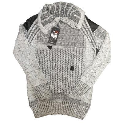 Stoere herentrui met col creme